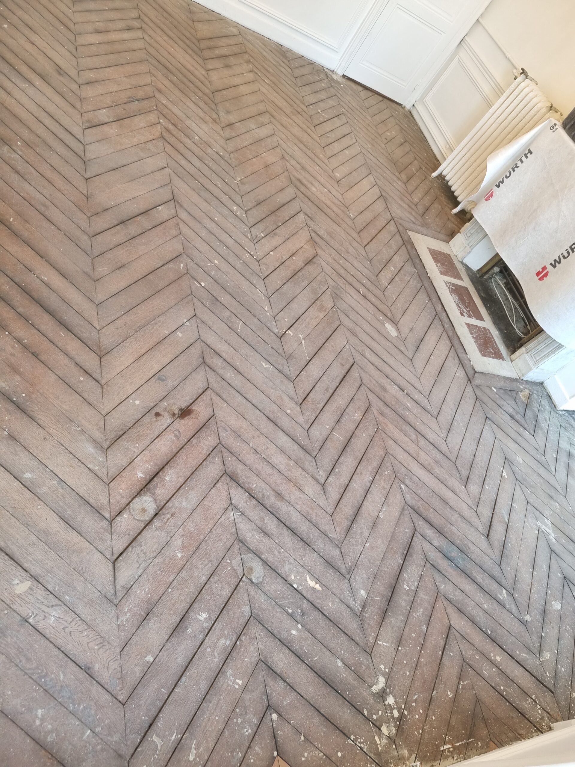 Parquet chêne bâton rompu avant ponçage